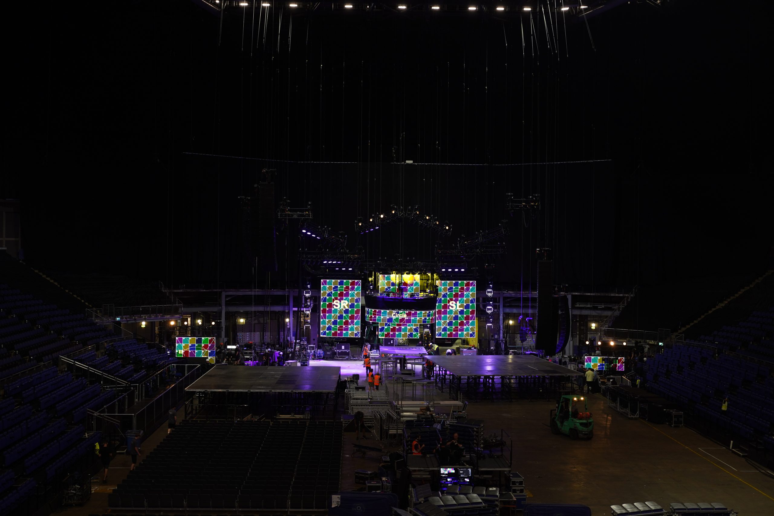 LED Video Event Tech Setup | Event Production Crew at the O2 | Bigabox Productions